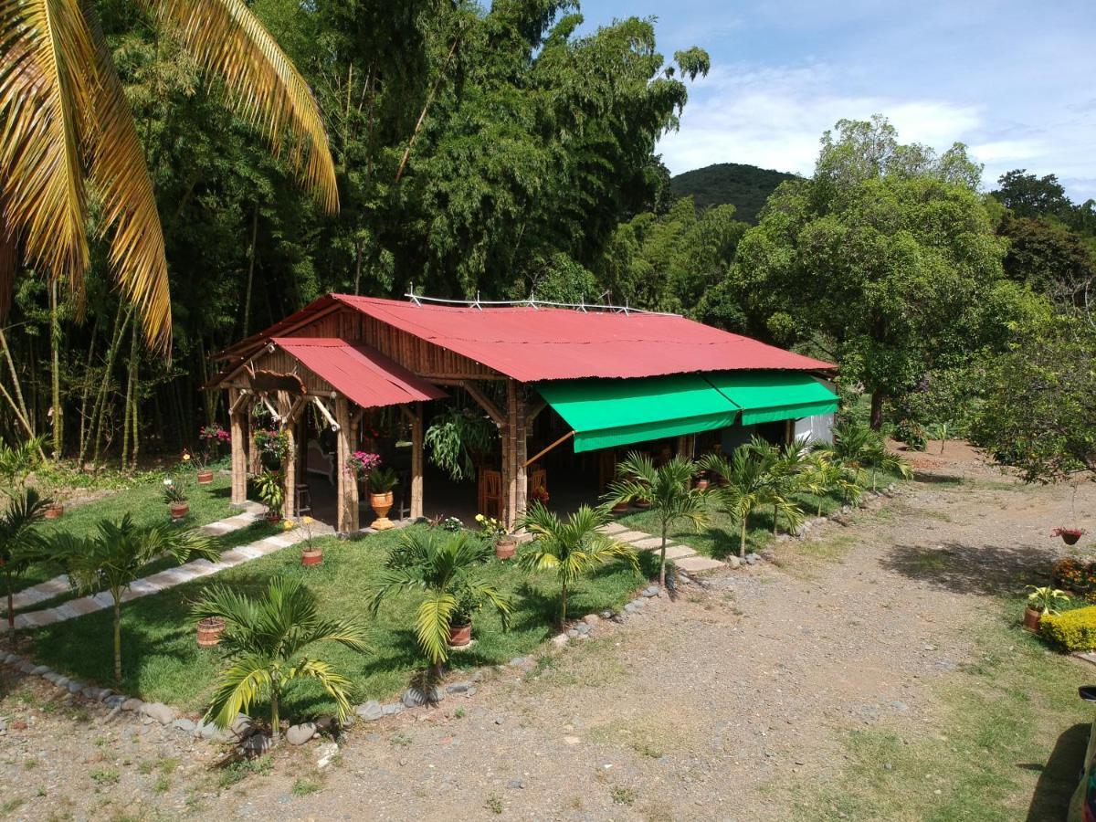 Hotel Campestre Campos Verdes Roldanillo Eksteriør billede