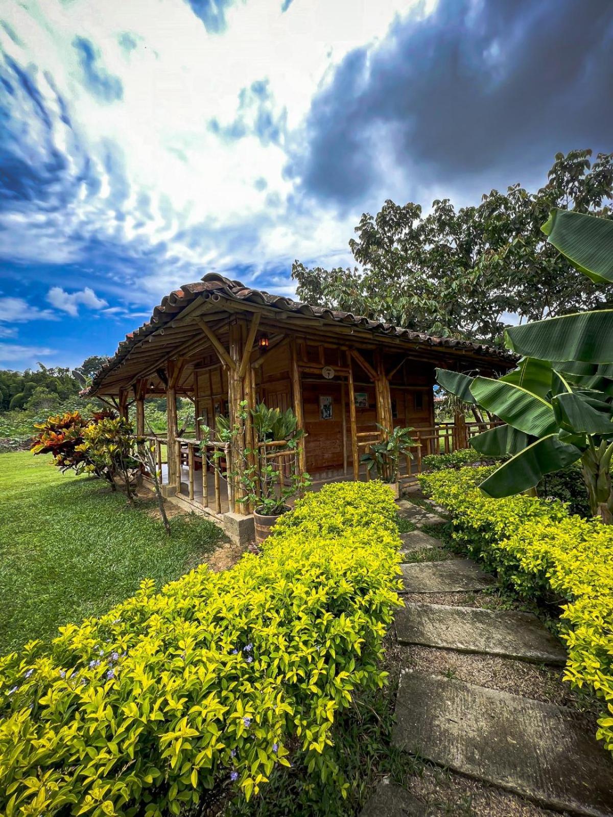 Hotel Campestre Campos Verdes Roldanillo Eksteriør billede